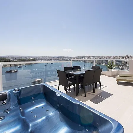 Stunning Views Tigne Seafront Penthouse * Sliema