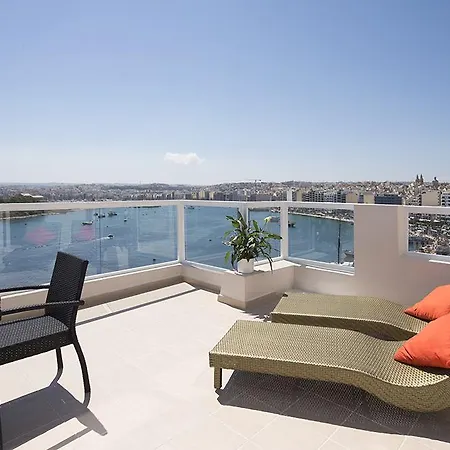 Stunning Views Tigne Seafront Penthouse * Sliema